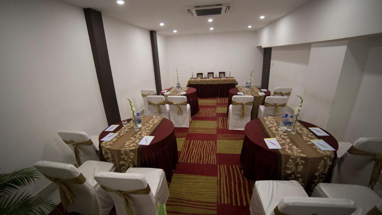 Hotel Abode By Shree Venkateshwara Hyderabad Exterior photo